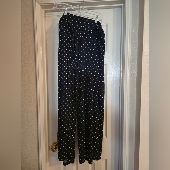 Torrid Size 2 Navy & White Polka Dot Wide-Leg Pants with Tie Waist - Picture 2 of 4